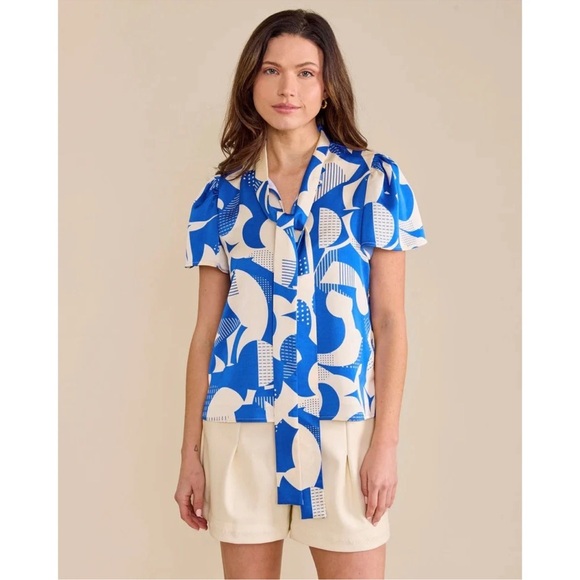 S’EDGE SZ L NWT Blue/White Patterned Top FLUTTER SLEEVES Long self tie ribbons - Picture 1 of 16